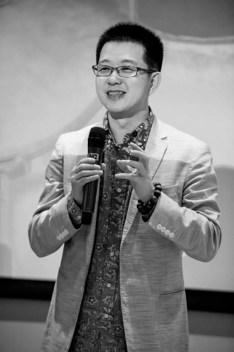 大佟小議專訪中國SPA協(xié)會唐亞雷：20年美業(yè)路他是我們的老干部
