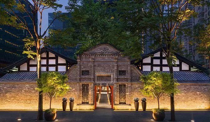 隱進川西院落嘗味成都人的安逸慵懶
