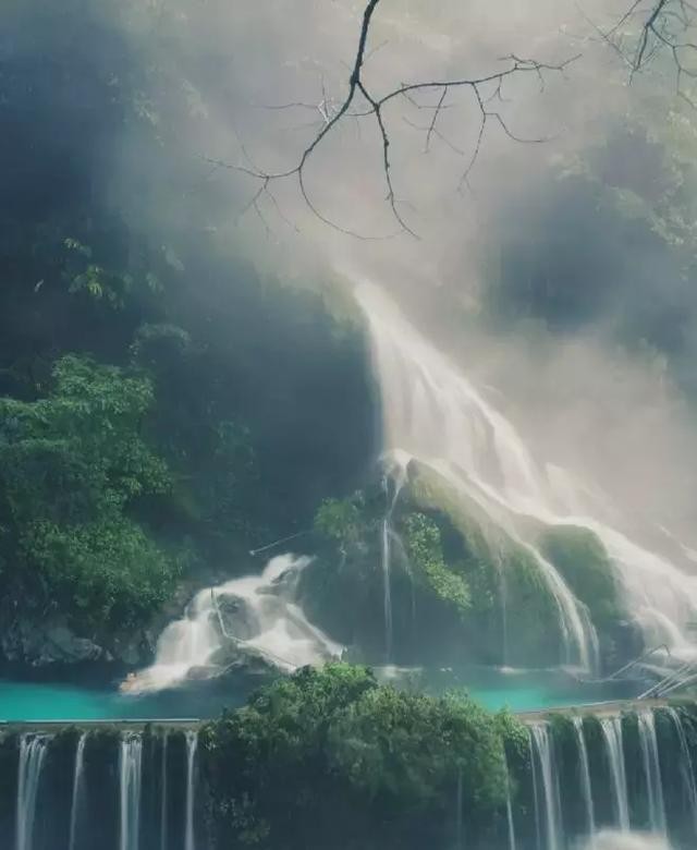 今冬成都周邊雪山綠境瀑布中的池子你去泡了嗎