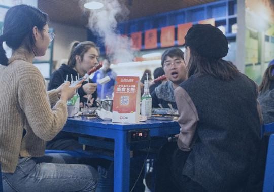 成都人的春節(jié)新姿勢(shì)：SPAKTV親子游玩消費(fèi)額增速居全國第二