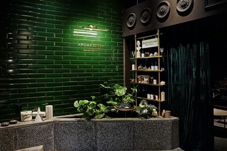 案例分析丨AROMADREAM泰式按摩水療店