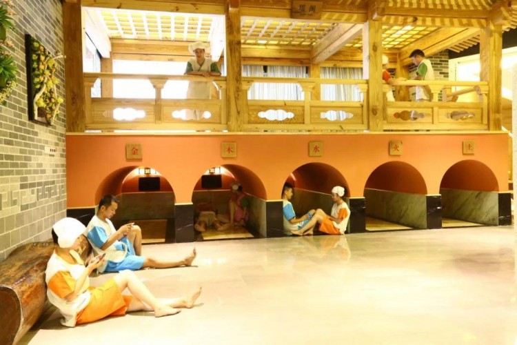 藏在市中心的度假勝地!99元搶濟州島韓式spa水療會所套餐!溫泉SPA+韓式汗蒸+私人影院+兒童樂園+自助三餐…暢嗨24小時