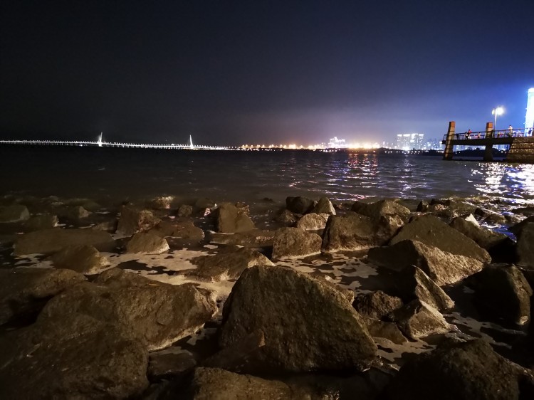 深圳灣無敵夜晚海邊音樂SPA