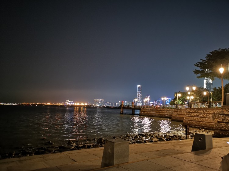 深圳灣無敵夜晚海邊音樂SPA