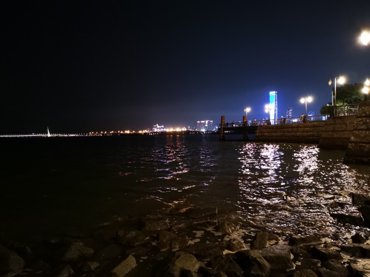 深圳灣無敵夜晚海邊音樂SPA
