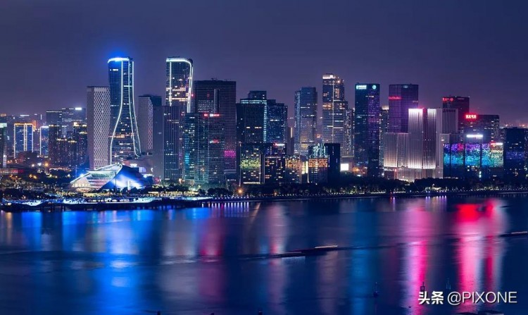 杭州錢江新城CBD新晉網紅酒店體驗在云端看江景