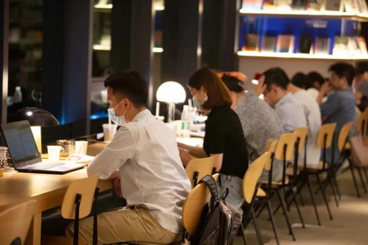 夜游微醺書吧療愈！深圳人的春節夜生活也太豐富了吧！