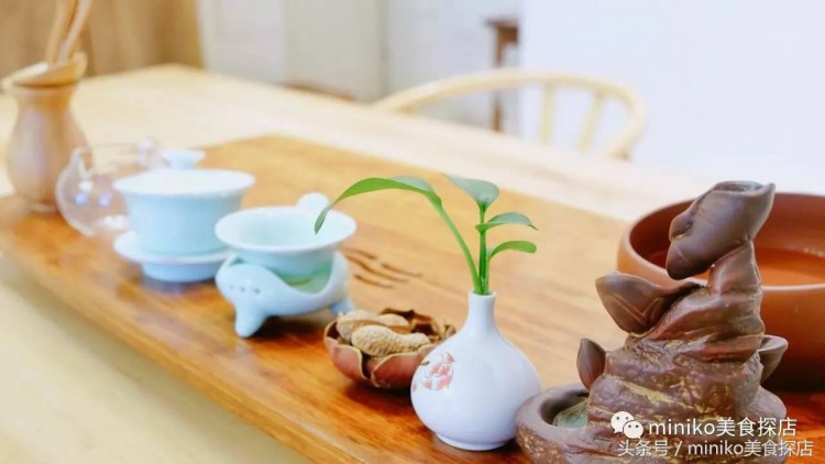 為什么這些女孩看起來那么精致！因為她們每周都會去一個地方……
