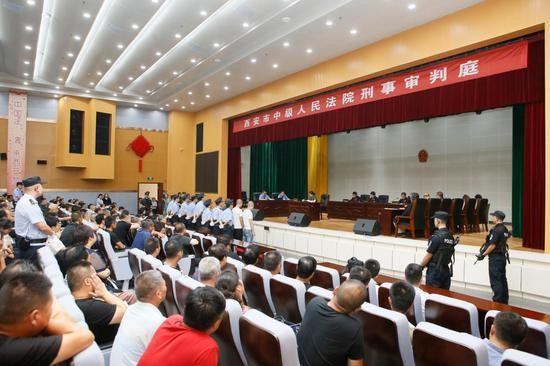 西安臨潼黑社會勢力控制一水療中心成賣淫據(jù)點昨日全部判刑