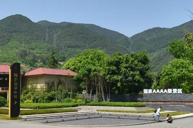 重慶十大溫泉重慶泡溫泉的好去處重慶溫泉度假村有哪些