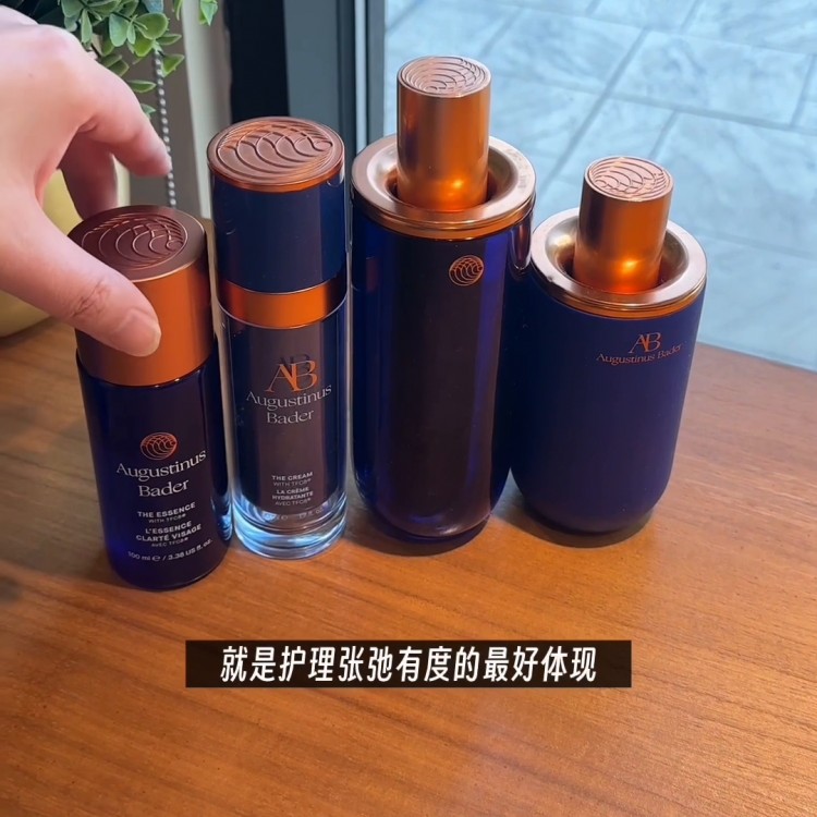 院線SPA體驗(yàn)，無(wú)泡沫潔面 果酸打底確實(shí)是標(biāo)準(zhǔn)。(當(dāng)然，...