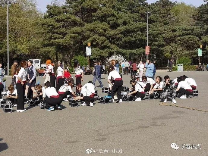 長春某足療會館的五一團建！陣容強大！
