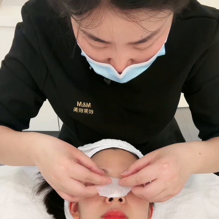 原來去美容院做這么多項目沒有我想象的那么貴98既然...