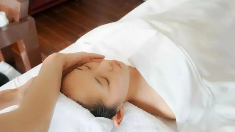 肌膚Q彈柔潤的秘密——LALUSPA面部護理保濕療程