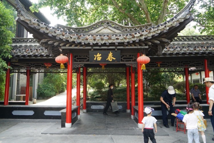 重慶妹子去揚州旅游128元體驗揚州搓背驚嘆揚州人太會享受