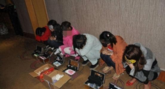 江蘇賣淫團(tuán)伙被警方捉獲：為提高營(yíng)業(yè)額既然這樣干