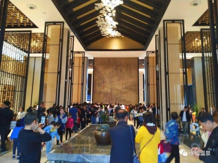 漢仙溫泉度假區持續火爆中·····你還等什么