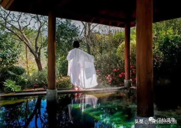 天涼了告別秋燥溫泉養(yǎng)生約起來吧！