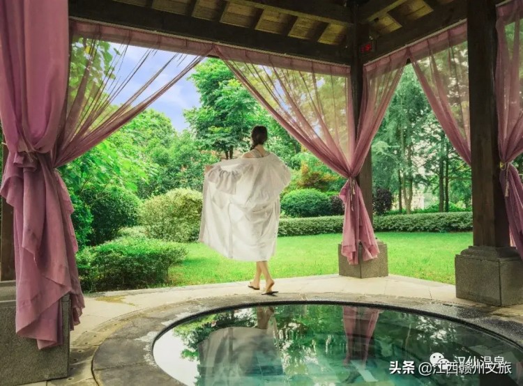 天涼了告別秋燥溫泉養(yǎng)生約起來吧！