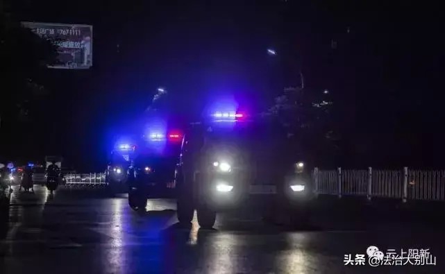 湖北警方清查娛樂場所97名男女被抓！全程網上直播…