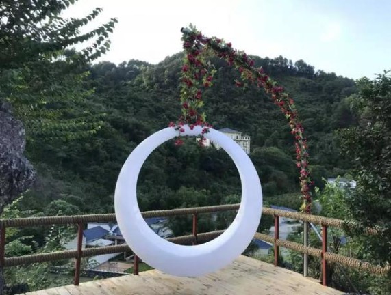 韶關乳源：泡云瑤谷溫泉打卡網紅泉池體驗過山瑤鄉的別樣風情