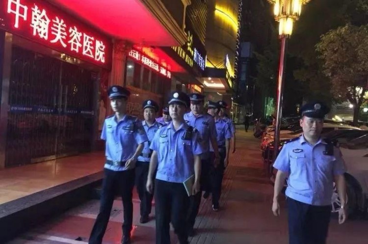 荊門警方突查賓館足療店洗浴中心KTV……抓了這些人