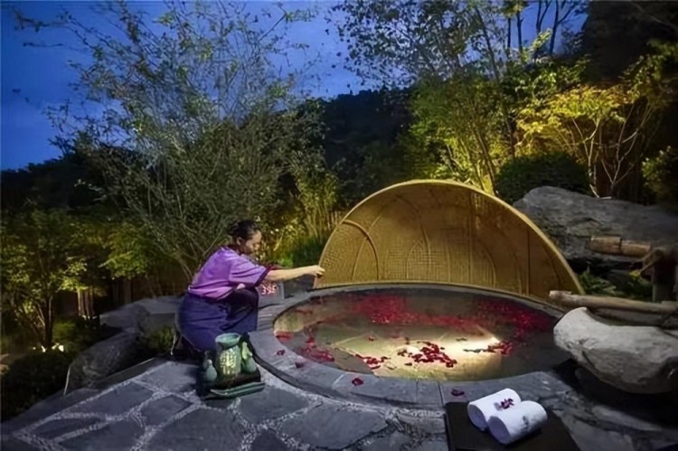 中國(guó)溫泉看云南云南溫泉看保山保山溫泉看騰沖騰沖溫泉處處看