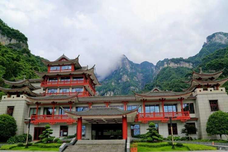湖南·張家界天門洞｜張家界之魂天門山自然奇觀