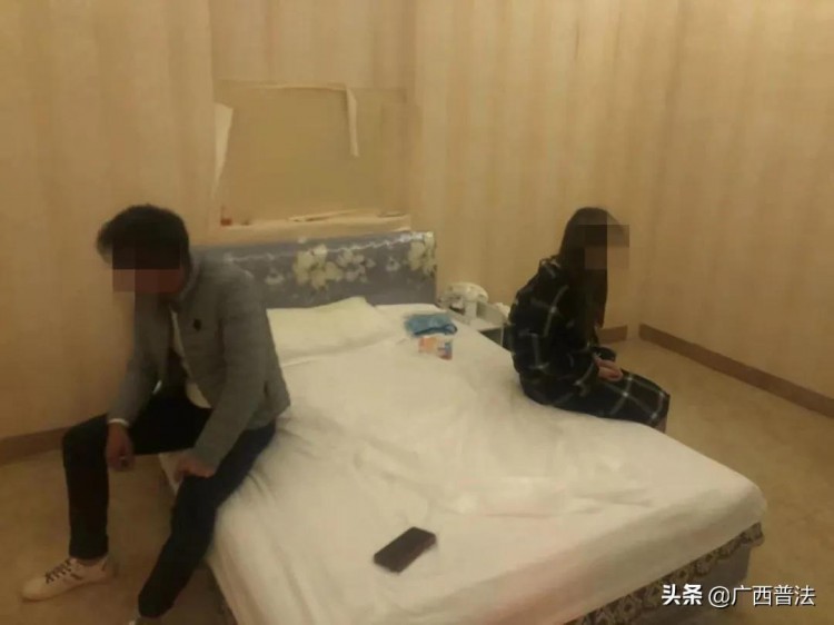 按摩店里藏貓膩賀州這11人落網！
