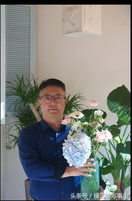 如新642卓越楚雄團(tuán)隊(duì)插花過(guò)周末
