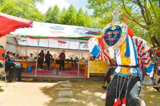 小山推薦丨過林卡吃酸奶還能做SPA山南避暑杠杠的~