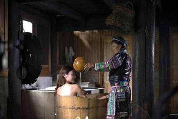 貴州瑤族姑娘為什么美這樣泡澡不美都不行