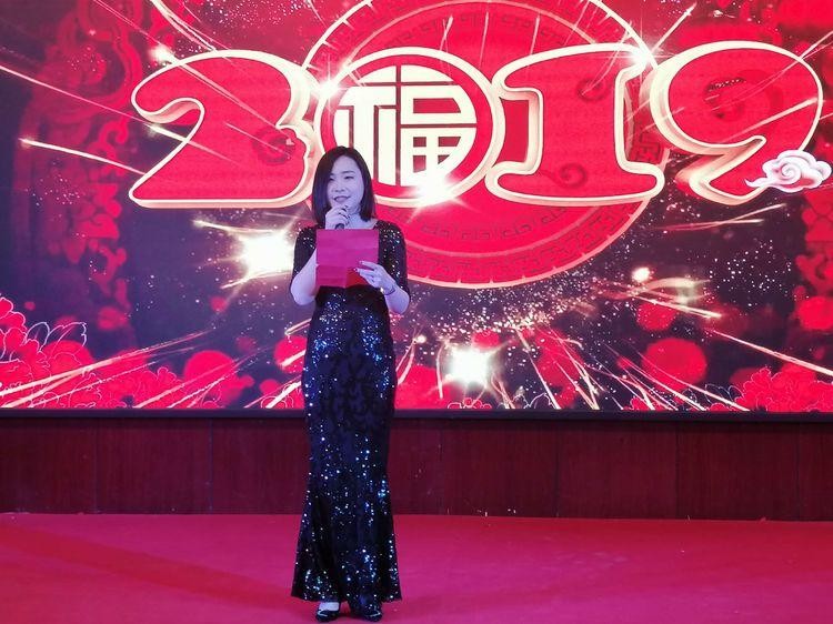 河南大唐王朝健康管理有限公司2019年新春答謝年會華美綻放