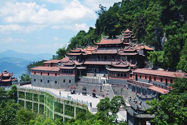 最適合一家人參觀的福建十大景點(diǎn) 推薦福建省親子旅游景點(diǎn)