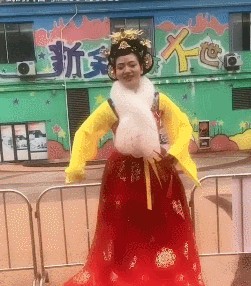 灣里半山溫泉門票免費送更有炫彩極光秀晚會+忘憂孟婆湯+網紅不倒翁+雪花泡泡秀