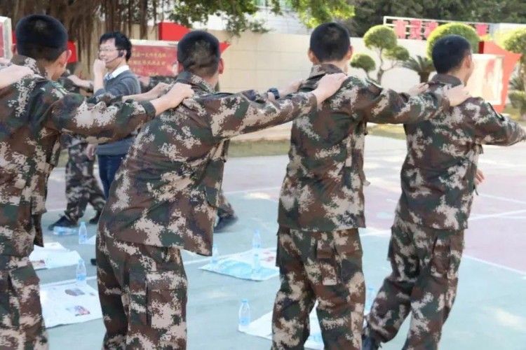 聚焦第二適應(yīng)期丨快來(lái)看看武警官兵的團(tuán)體心理SPA