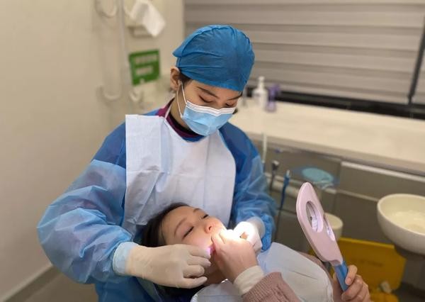 口腔健康|10步睡眠潔牙開啟口腔護理新模式