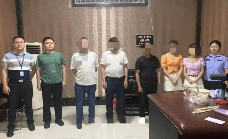 按摩店竟是一賣淫窩點！余干當場抓獲多名涉黃人員