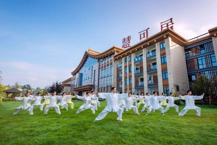 入榜安徽30強！來天悅灣開啟一場休閑康養(yǎng)之旅！