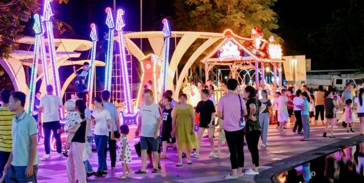 一年開18個新MALL回顧2023年海南商業加速奔跑