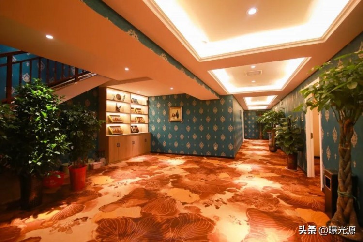 濮陽這家足療店一天聚集上百人原因令人吃驚......