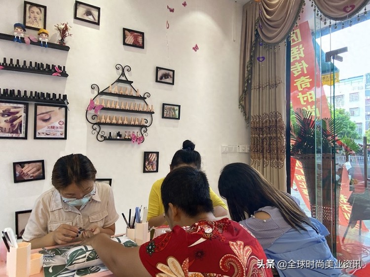 石斛語(yǔ)·SPA美業(yè)連鎖北海店昨在廣西北海開(kāi)業(yè)