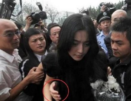 貴陽一女子按摩時遭咸豬手,按摩館對此有何回應?